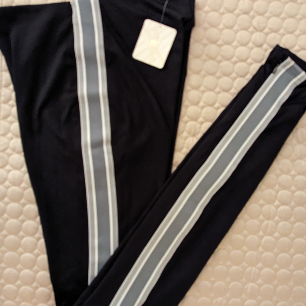 Fabletics Black Yoga Pants NWT